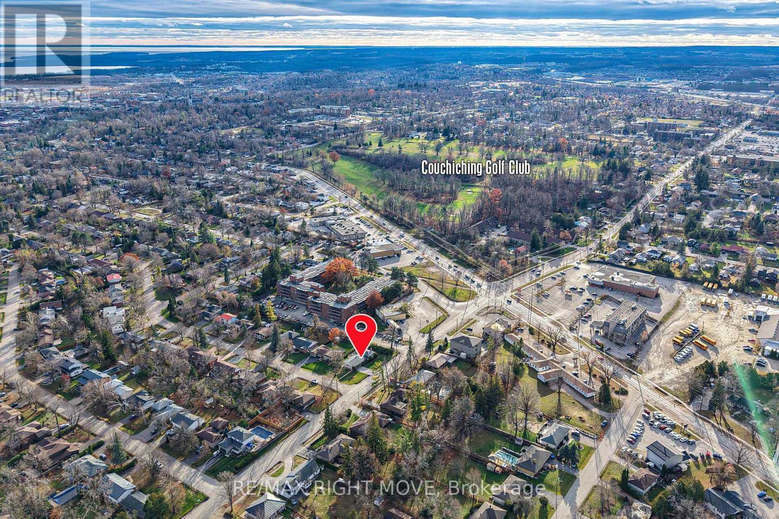 Just around the corner from Couchiching Golf Club - 437 Highland Avenue, Orillia, ON - Outdoor With View