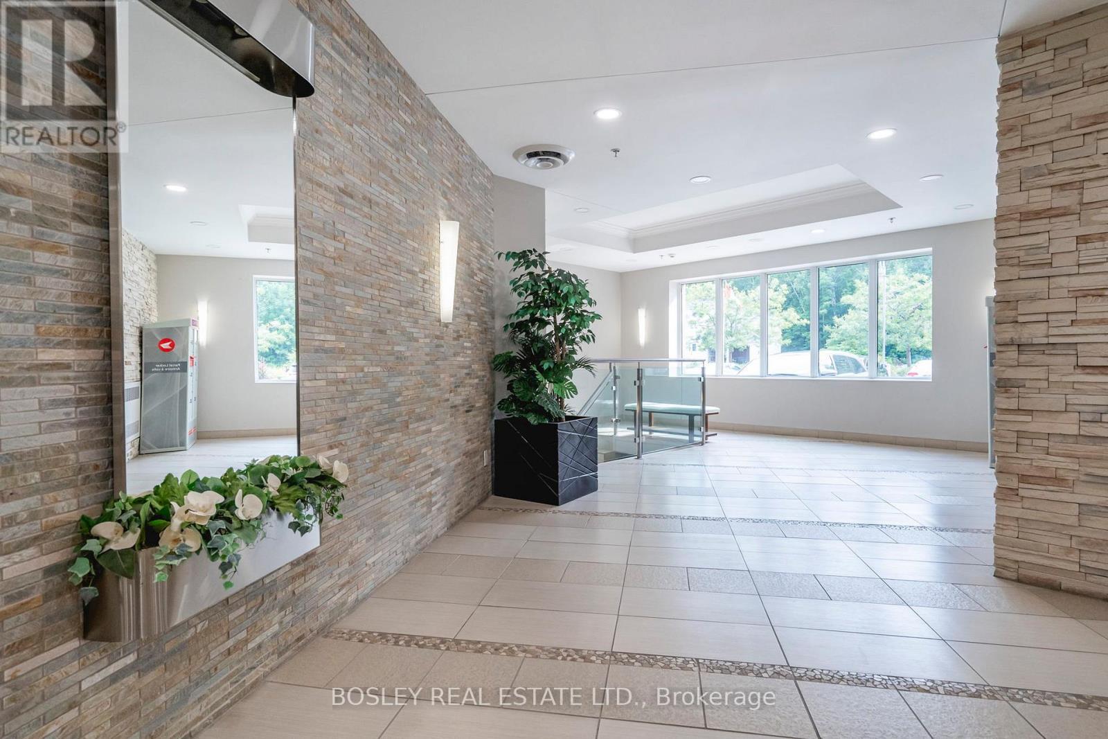 307 - 699 Aberdeen Boulevard, Midland, ON - Indoor Photo Showing Other Room