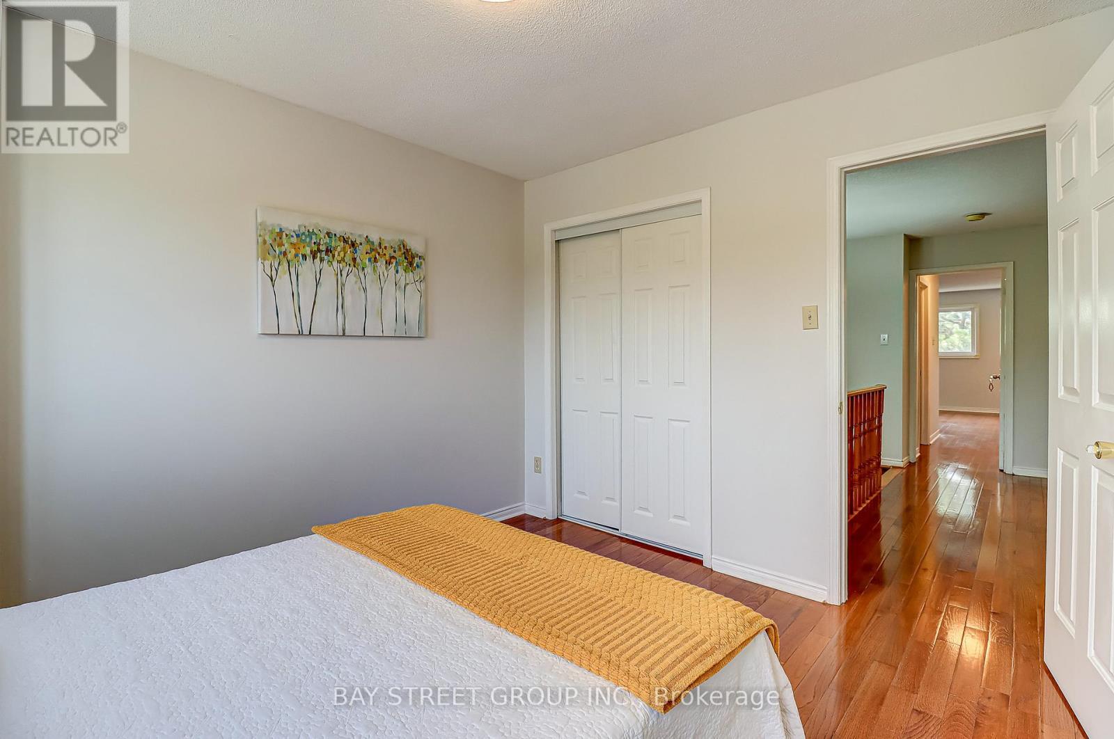 679 Constellation Drive, Mississauga, ON - Indoor Photo Showing Bedroom