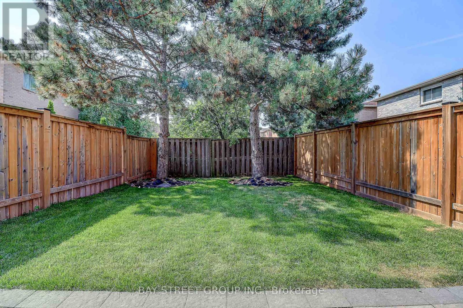 679 Constellation Drive, Mississauga, ON - Outdoor