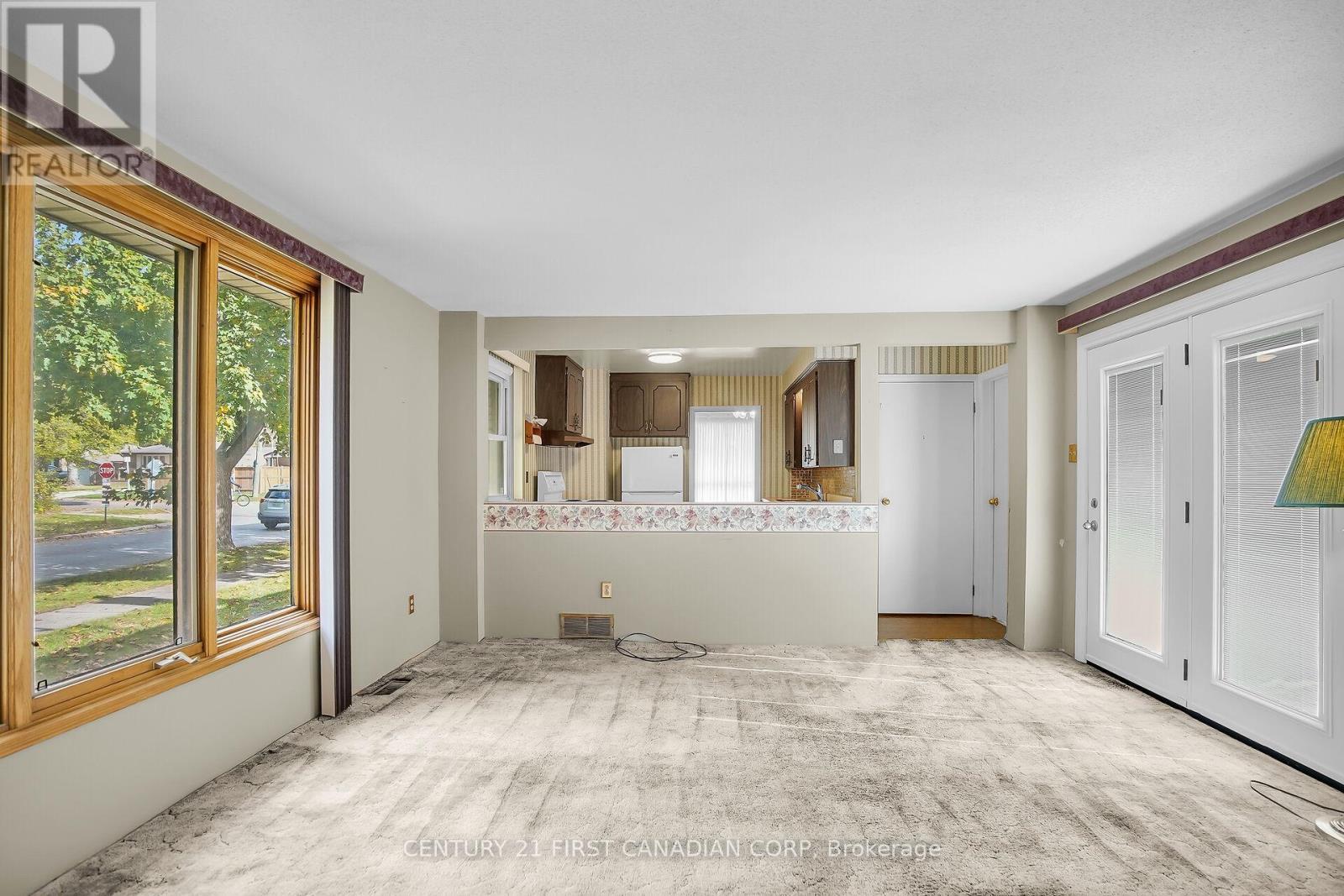 119 Bancroft Road, London East (East I), ON - Indoor Photo Showing Kitchen
