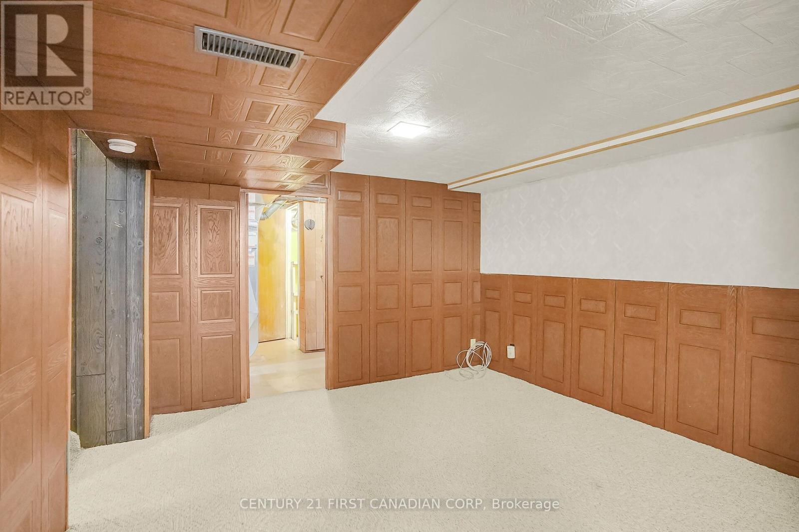 119 Bancroft Road, London East (East I), ON - Indoor