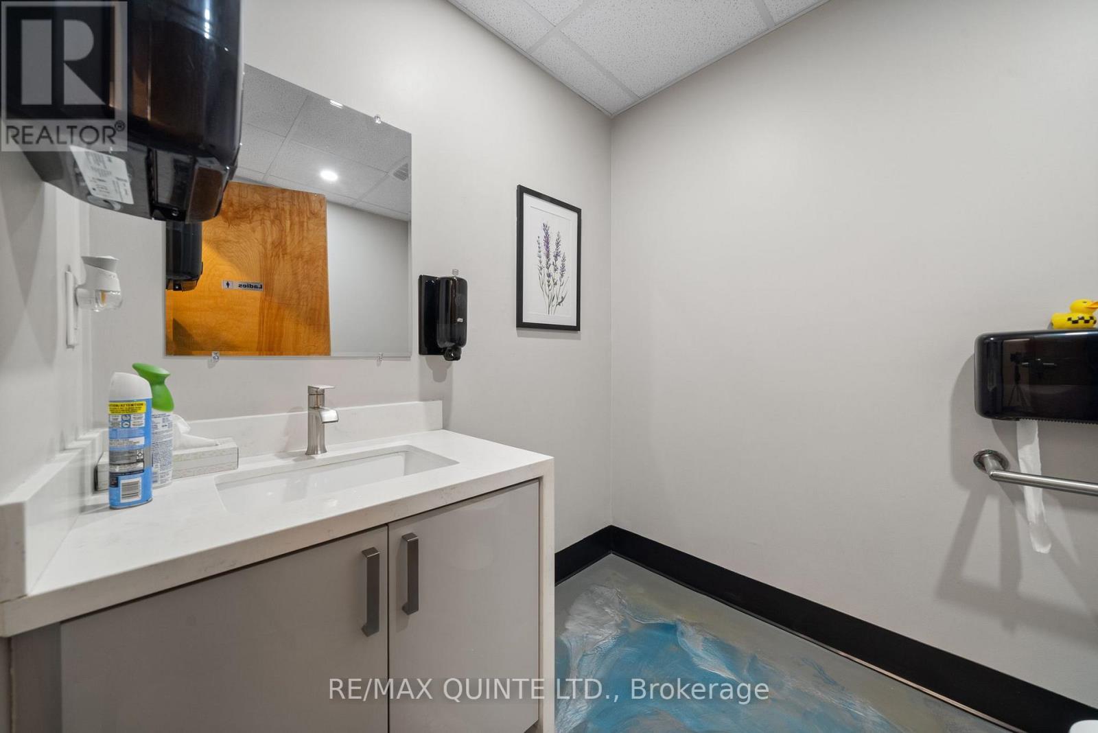 50 Dundas Street, Quinte West (Trenton Ward), ON