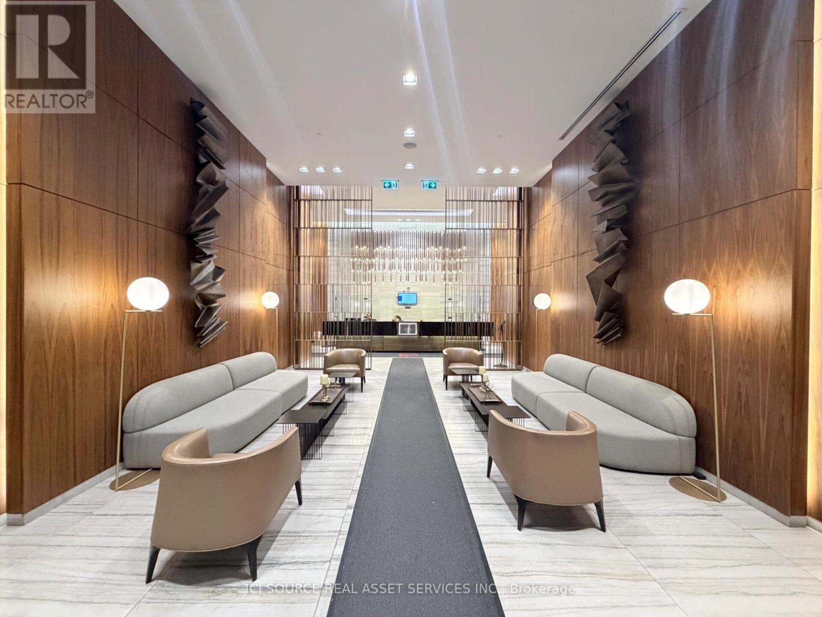 5807 - 8 Eglinton Avenue E, Toronto, ON - Indoor Photo Showing Other Room