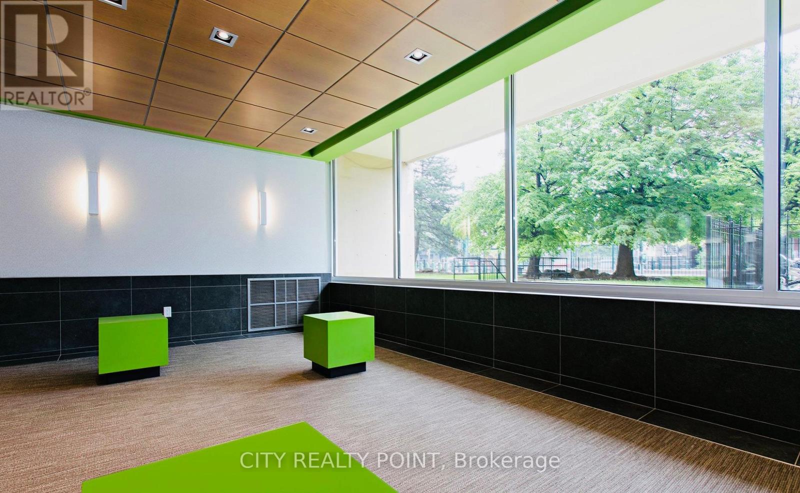 1007 - 666 Spadina Avenue, Toronto, ON - Indoor Photo Showing Other Room