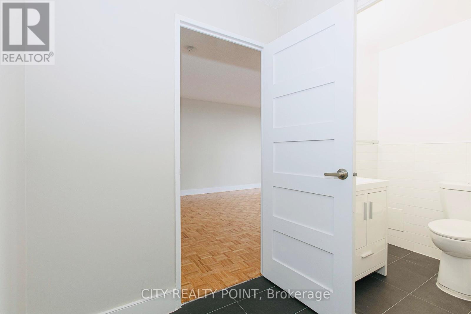 1007 - 666 Spadina Avenue, Toronto, ON - Indoor Photo Showing Bathroom