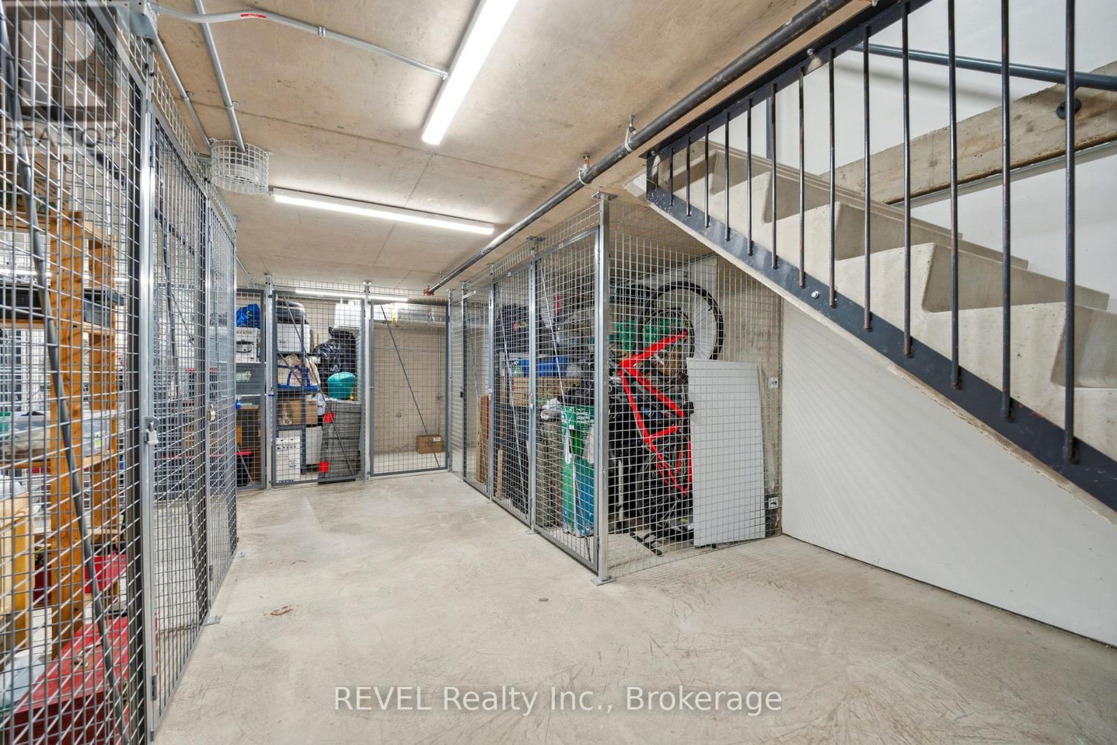 203 - 118 West Street, Port Colborne (Sugarloaf), ON - Indoor Photo Showing Other Room