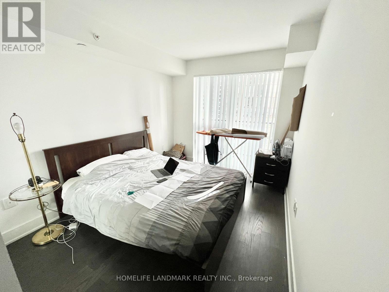 2001 - 955 Bay Street, Toronto, ON - Indoor Photo Showing Bedroom