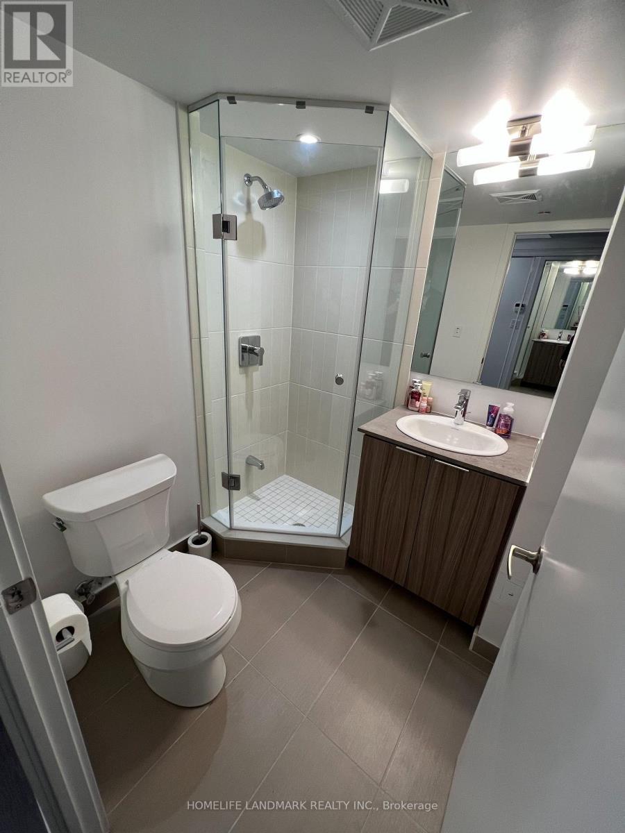 2001 - 955 Bay Street, Toronto, ON - Indoor Photo Showing Bathroom