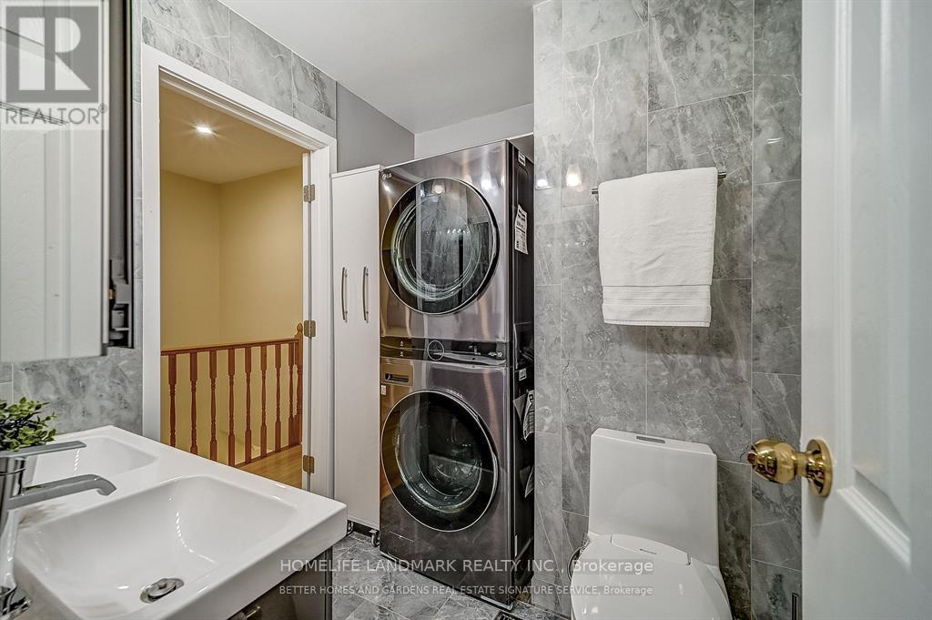 63 Chalfield Lane, Mississauga, ON - Indoor Photo Showing Laundry Room