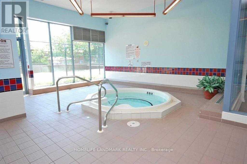 515 - 250 Webb Drive, Mississauga, ON - Indoor Photo Showing Other Room With In Ground Pool