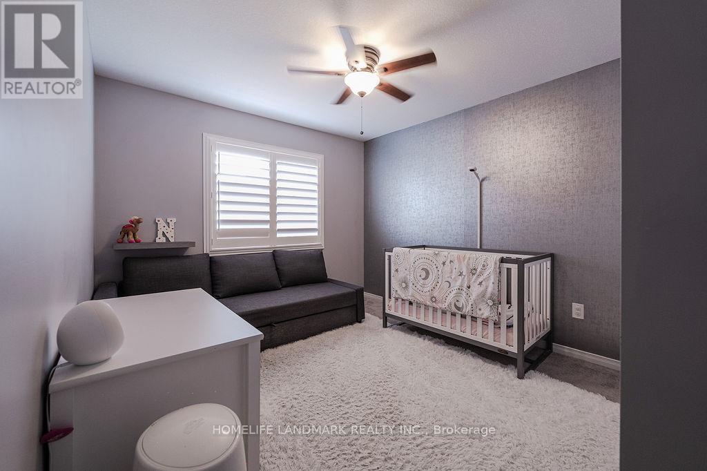 106 Odonnel Drive, Hamilton, ON - Indoor Photo Showing Bedroom