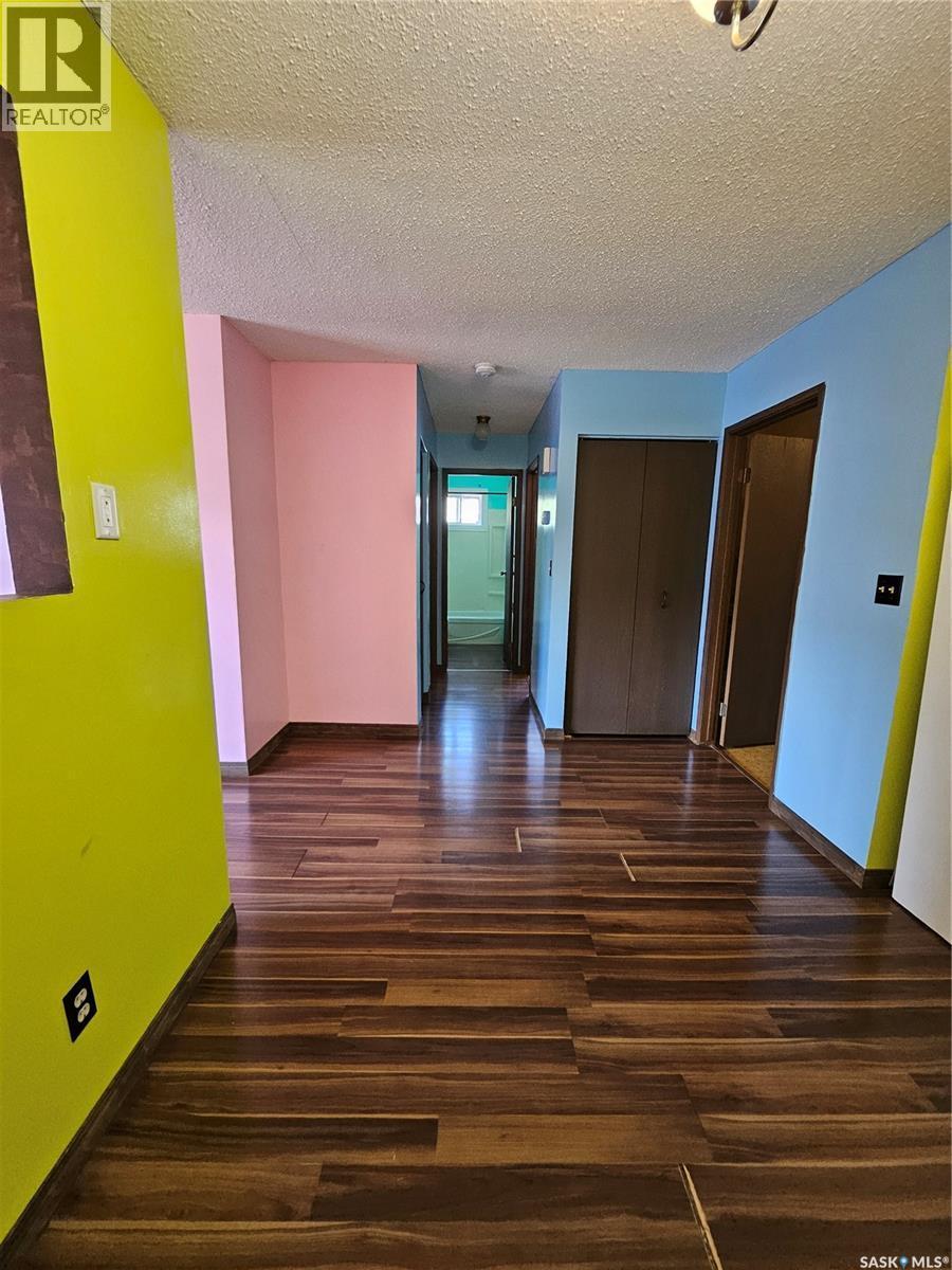 204 525 Dufferin Avenue, Estevan, SK - Indoor Photo Showing Other Room