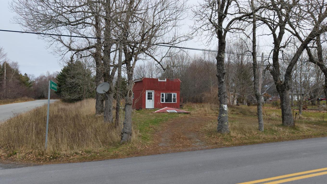 125 Shore Road, Mersey Point, NS
