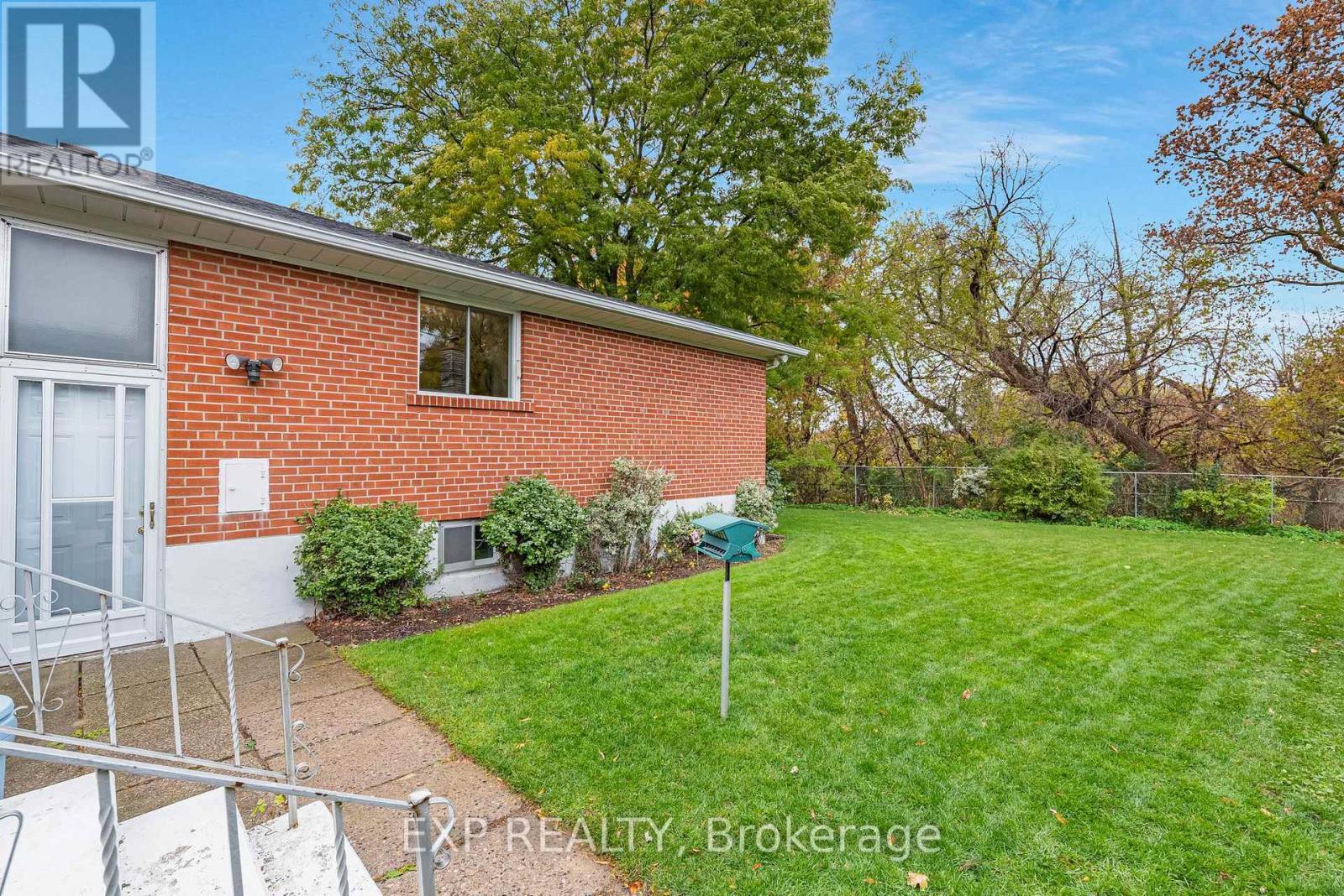 28 Aviemore Drive, Toronto, ON - Outdoor