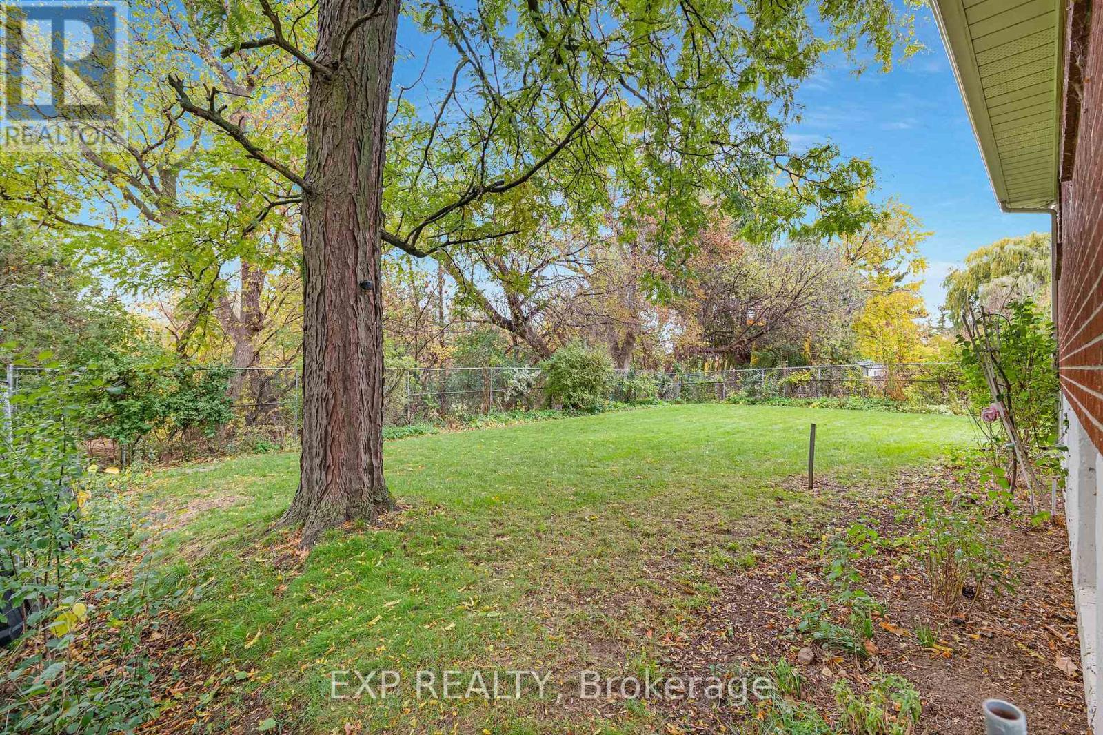 28 Aviemore Drive, Toronto, ON - Outdoor