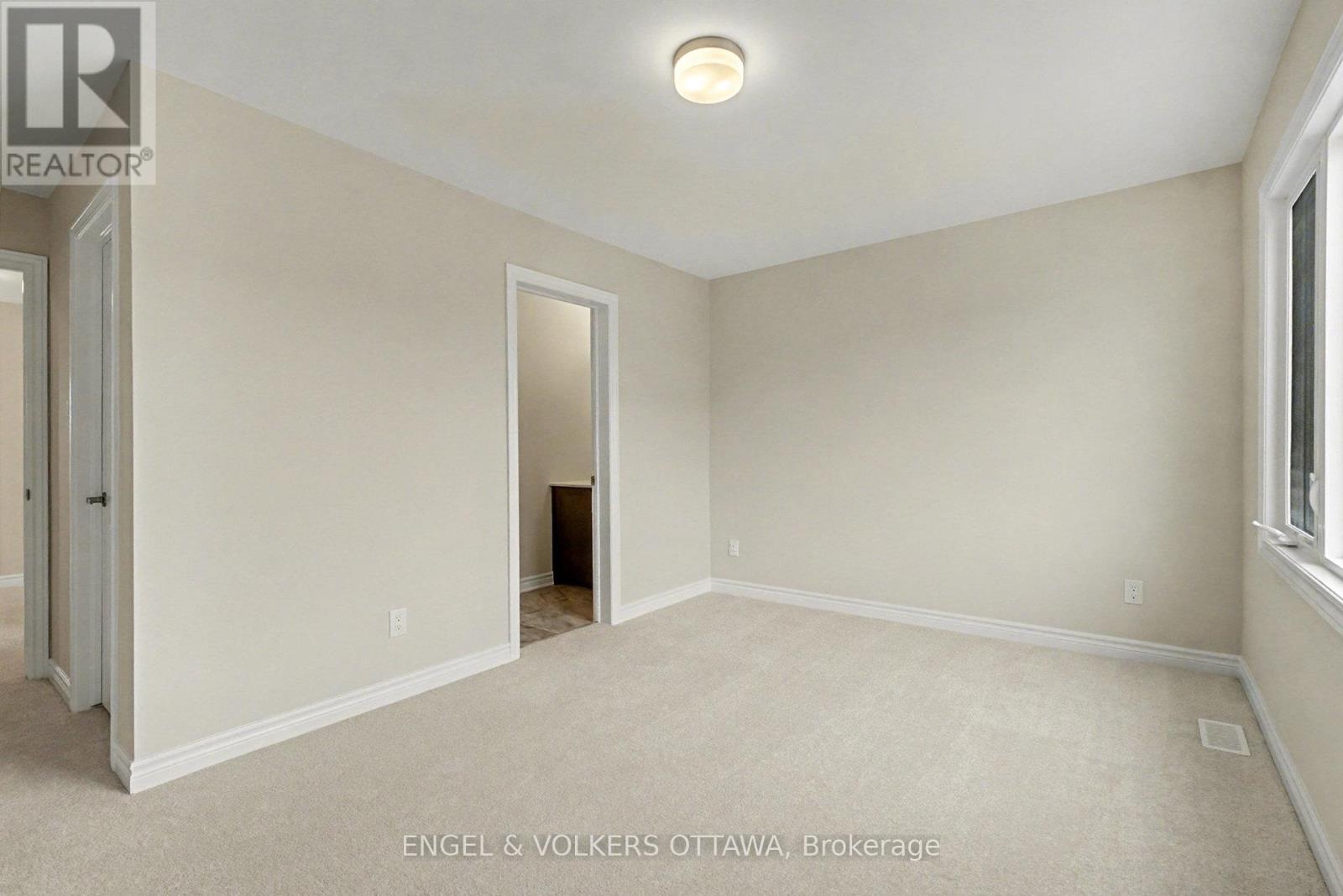 161 Ryan Reynolds Way, Ottawa, ON - Indoor Photo Showing Other Room