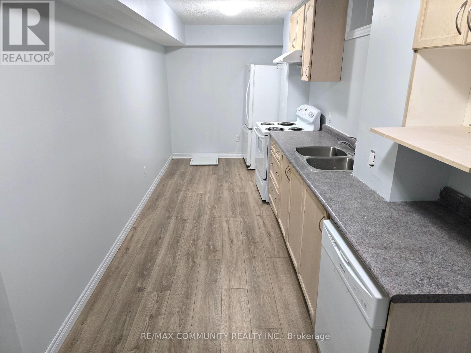 Basement - 1339 Dallman Street, Innisfil, ON - Indoor Photo Showing Kitchen With Double Sink