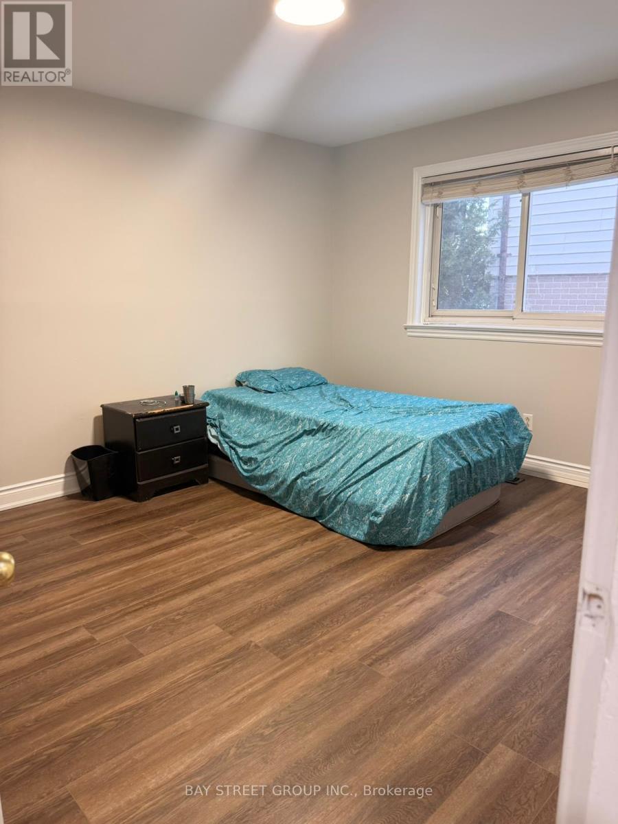 193 Mcmurchy Avenue S, Brampton, ON - Indoor Photo Showing Bedroom