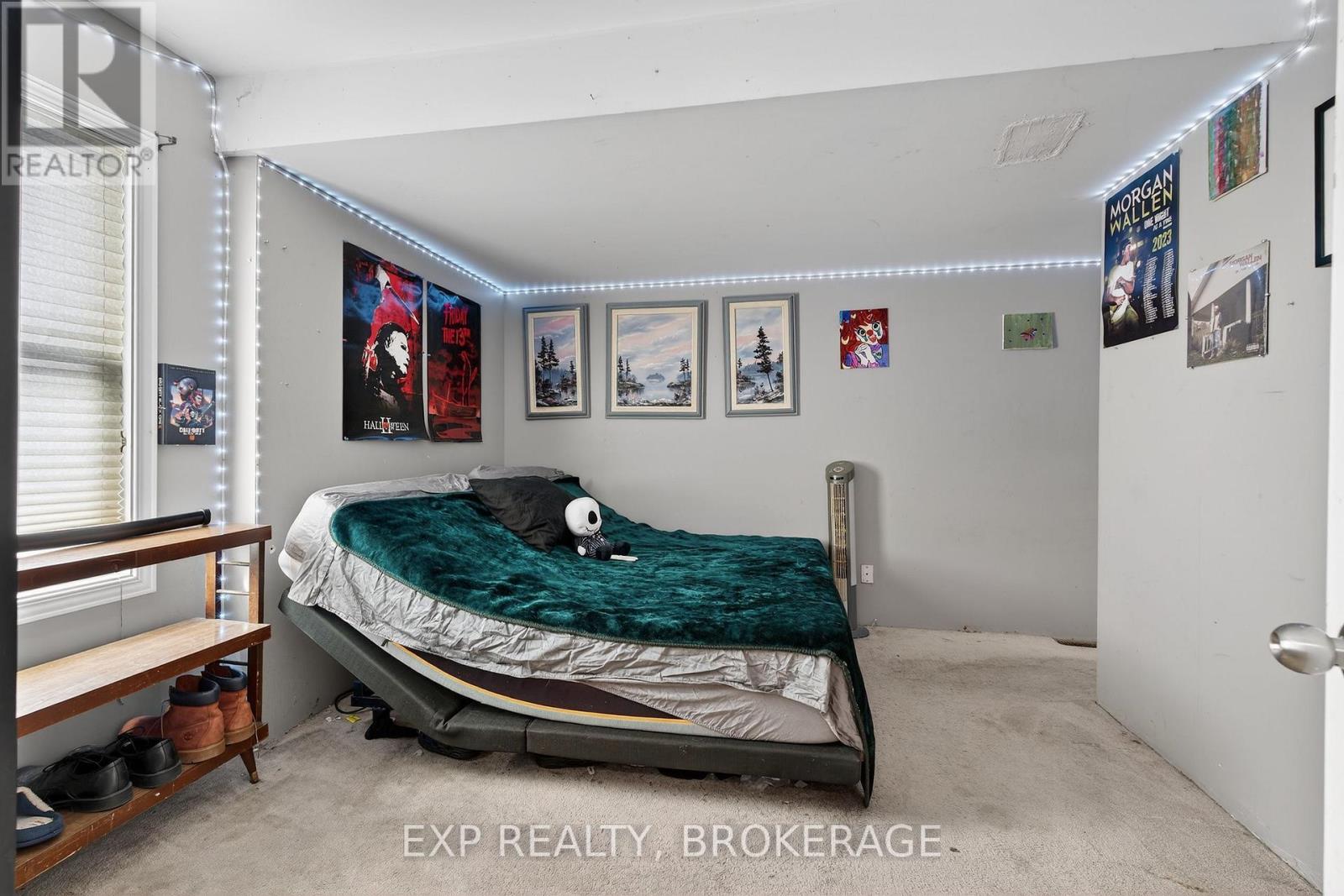 4 Water Street, Rideau Lakes, ON - Indoor Photo Showing Bedroom