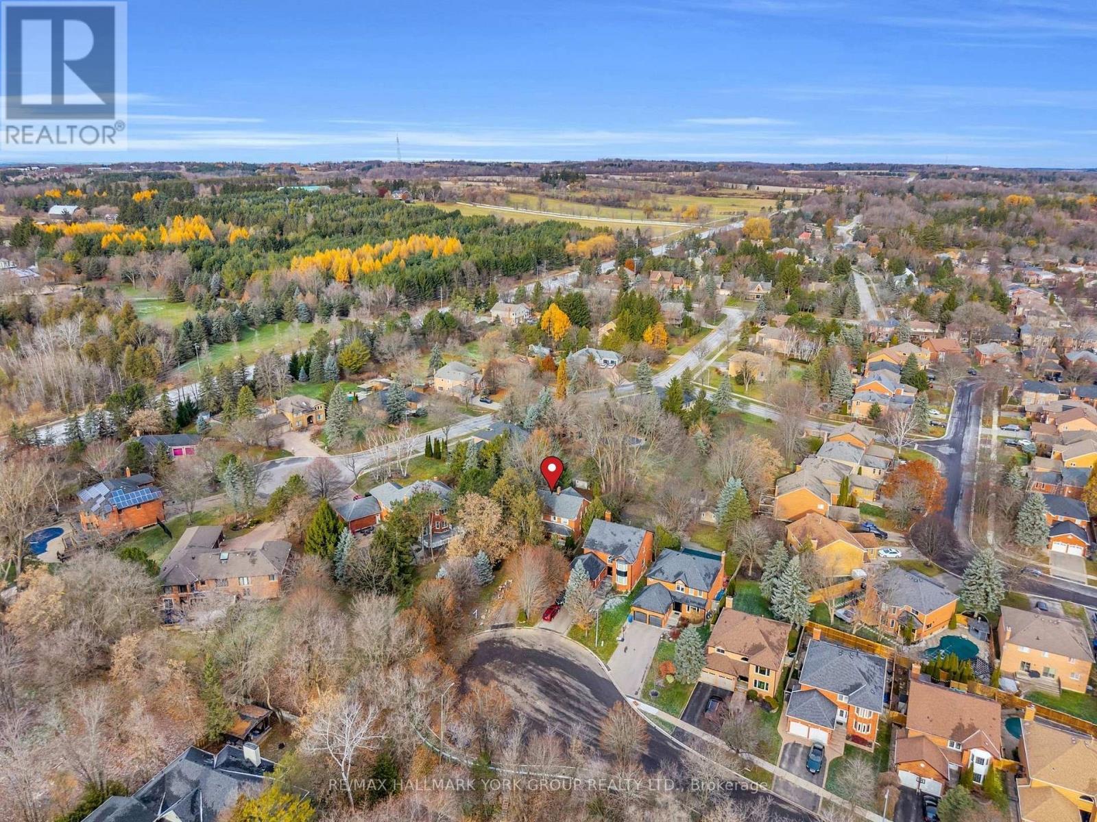 22 Marksbury Court, Aurora, ON - Outdoor With View