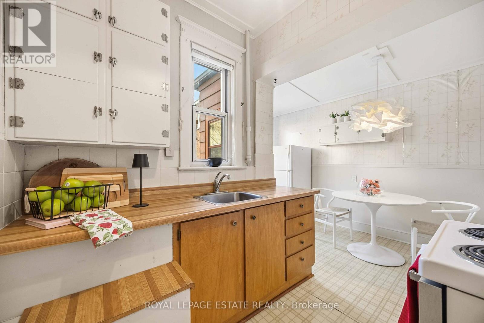 297 Cedarvale Avenue, Toronto, ON - Indoor Photo Showing Other Room