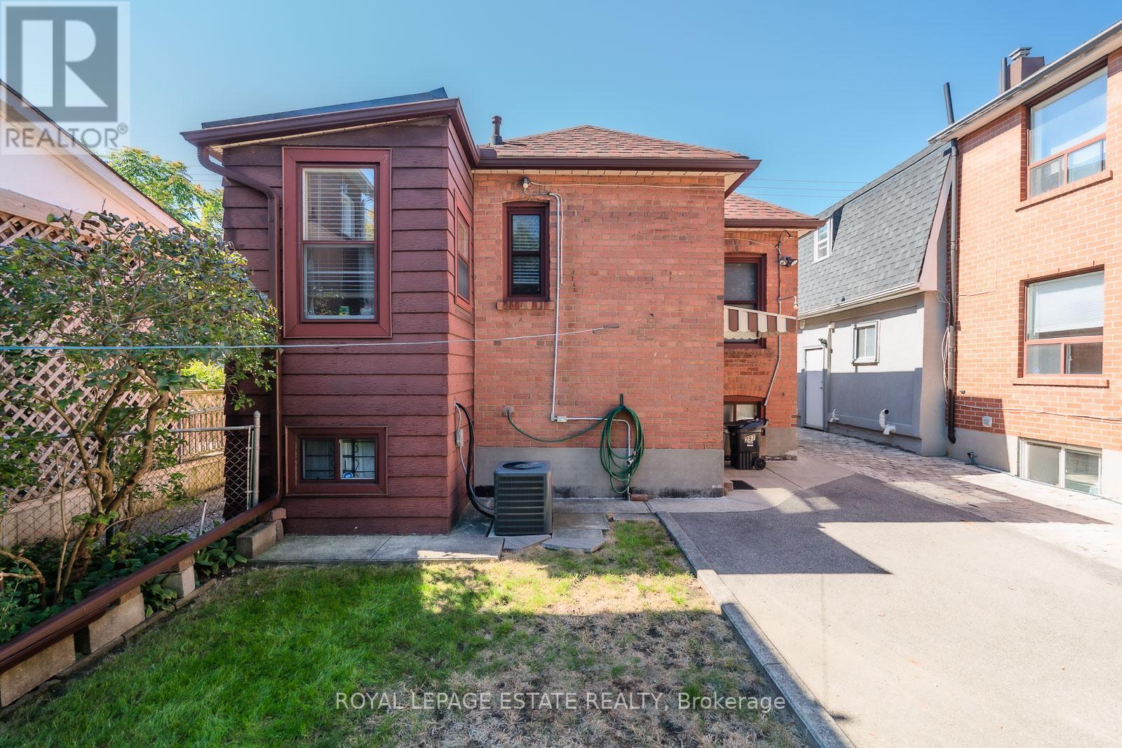 297 Cedarvale Avenue, Toronto, ON - Outdoor With Exterior