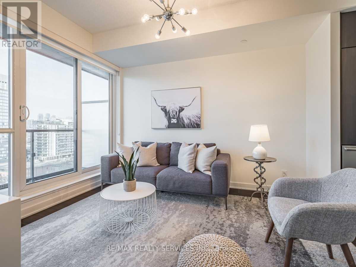 1207 - 170 Sumach Street, Toronto, ON - Indoor Photo Showing Living Room