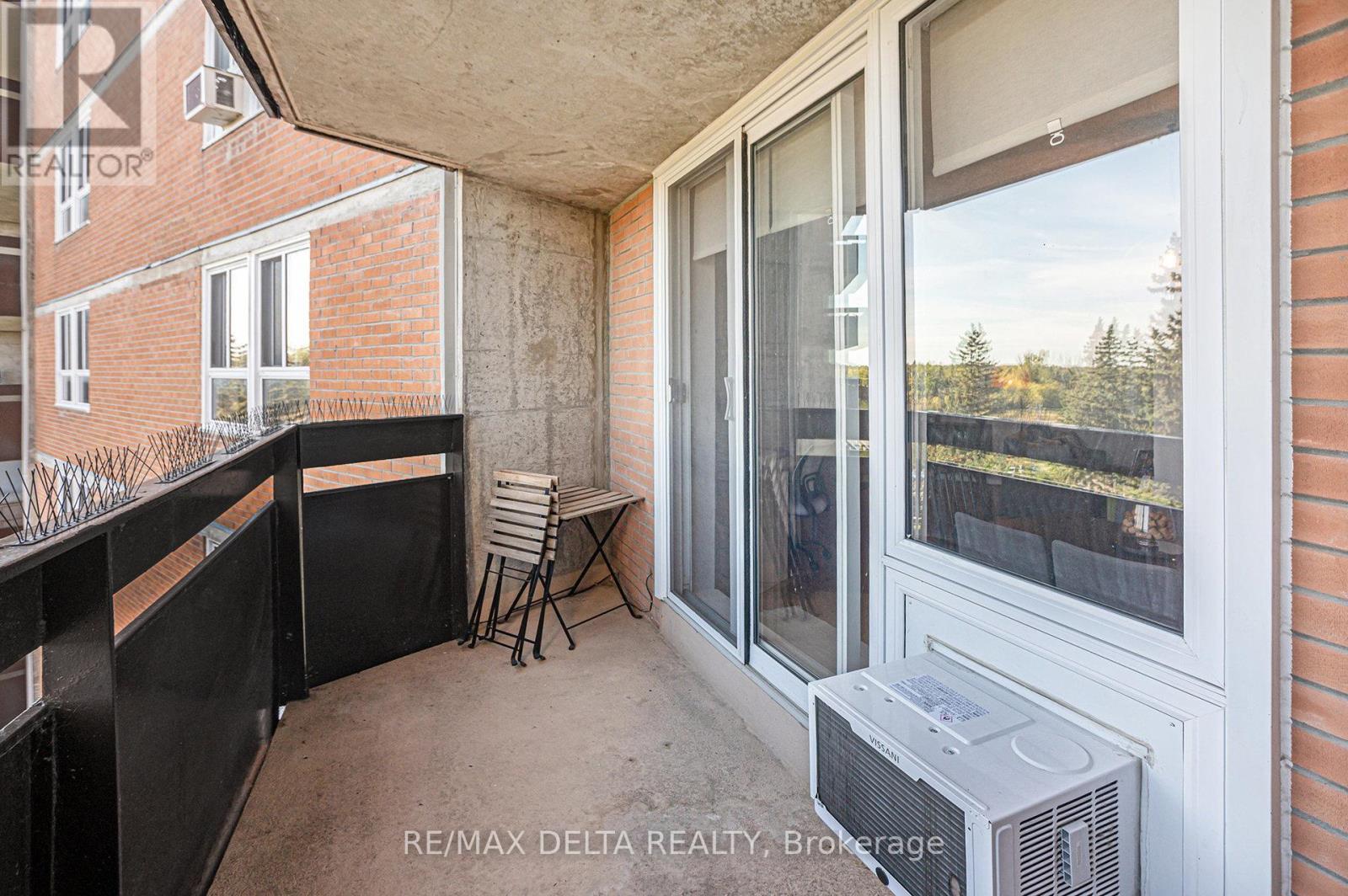 513 - 2020 Jasmine Crescent, Ottawa, ON - Outdoor With Balcony With Exterior