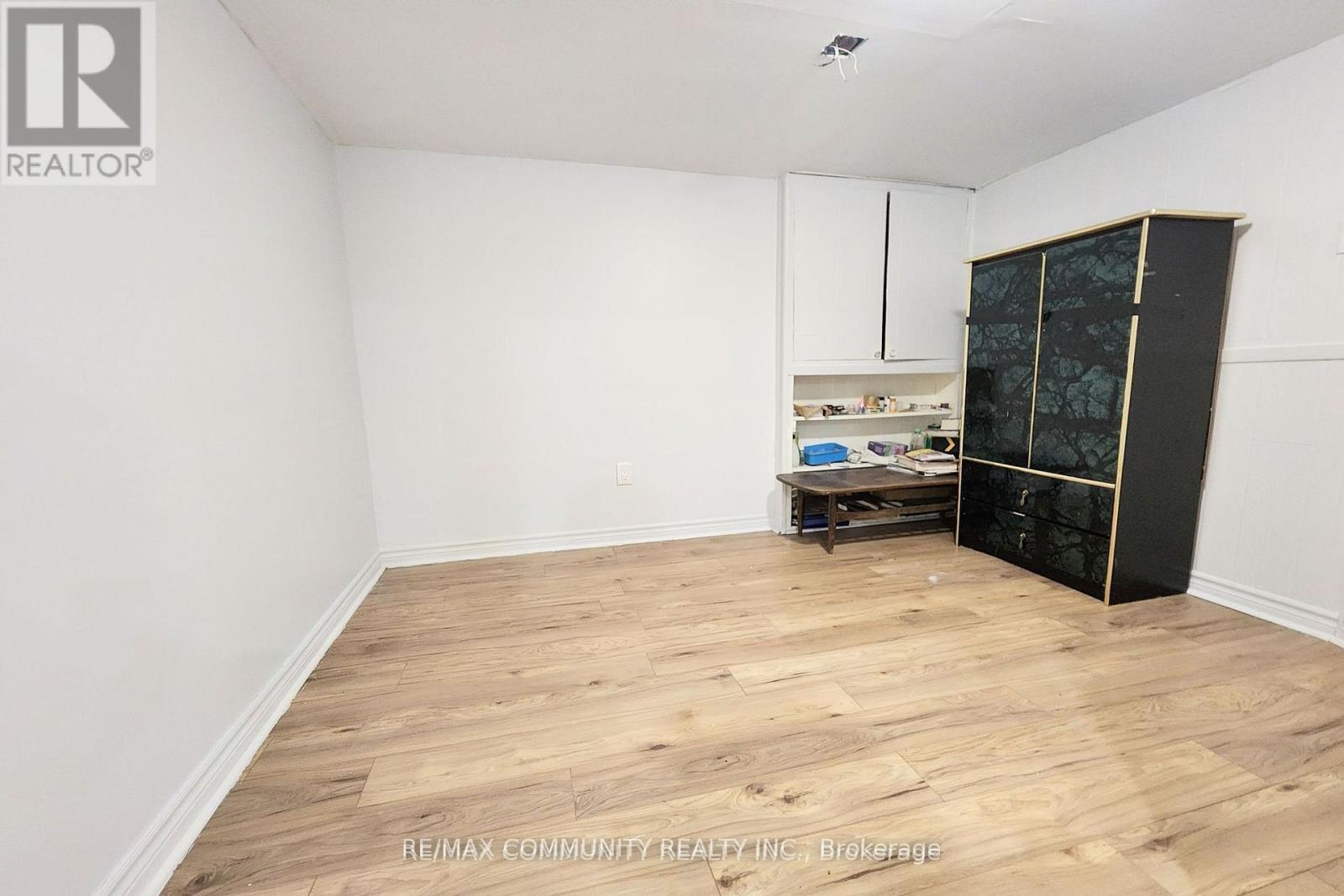 Bsmt - 315 Rossland Road W, Whitby, ON - Indoor Photo Showing Other Room