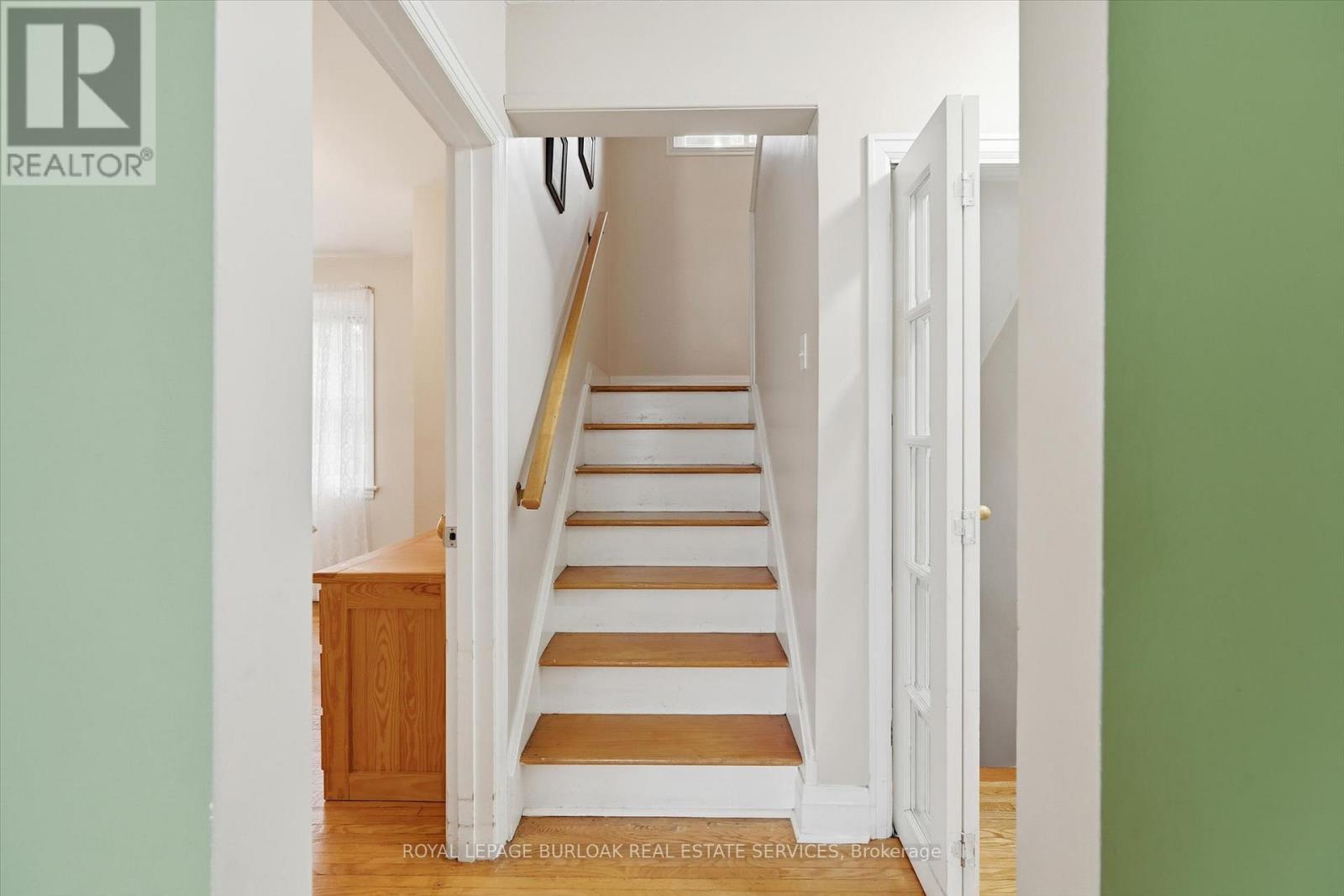 291 Merle Avenue, Burlington, ON - Indoor Photo Showing Other Room