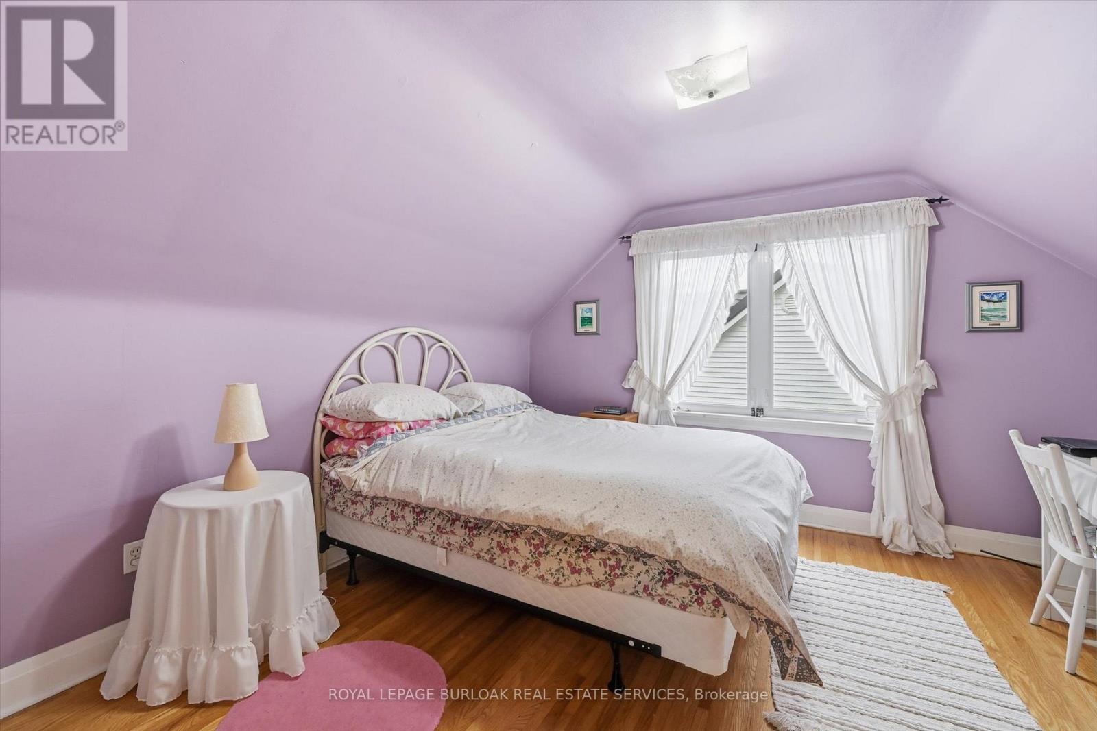 291 Merle Avenue, Burlington, ON - Indoor Photo Showing Bedroom