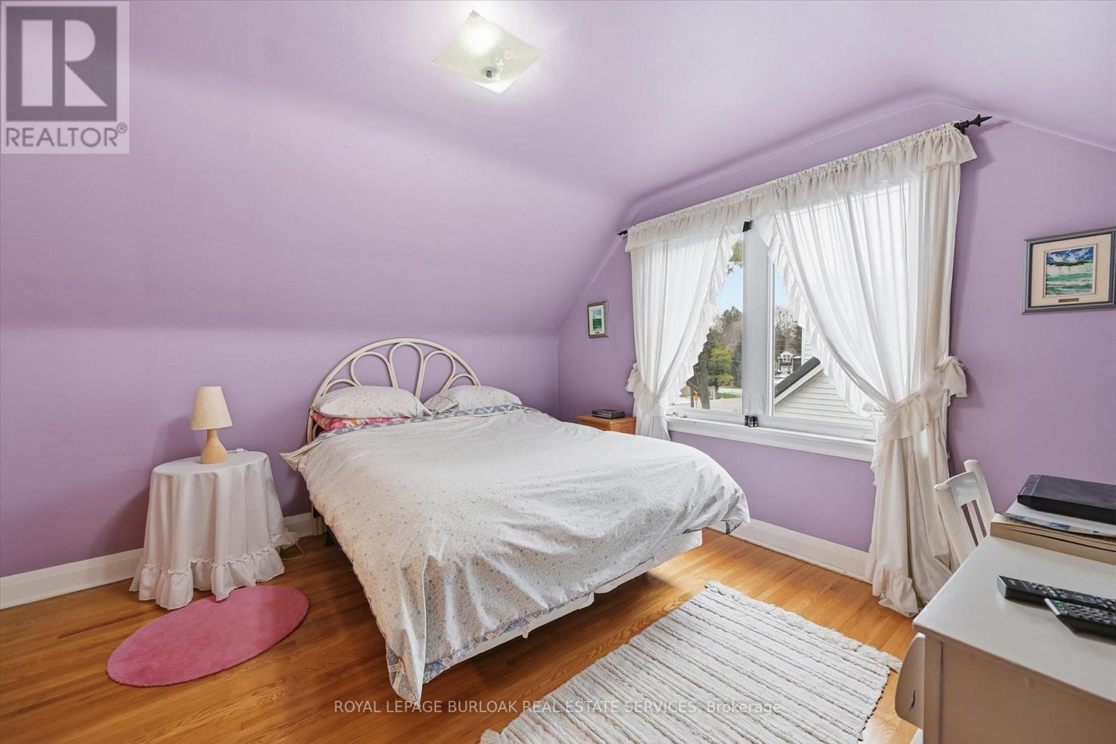291 Merle Avenue, Burlington, ON - Indoor Photo Showing Bedroom