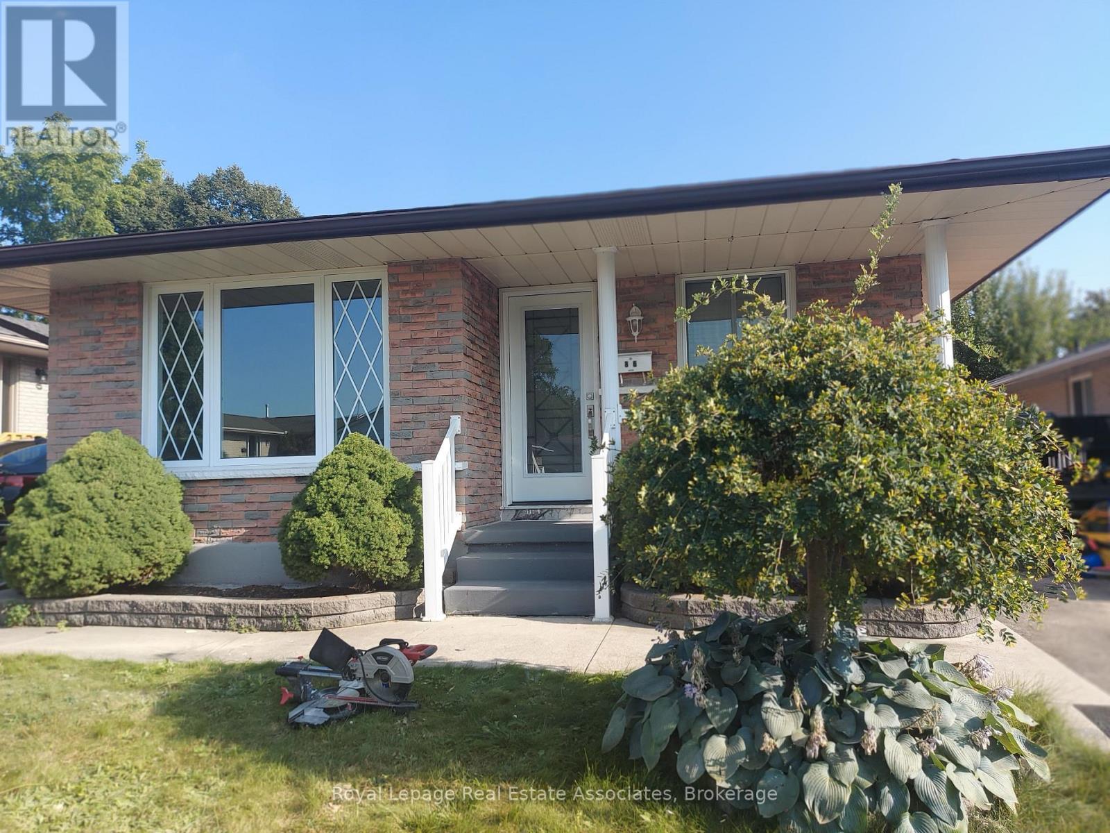 Basement - 86 Overlea Crescent, Kitchener, ON - Outdoor