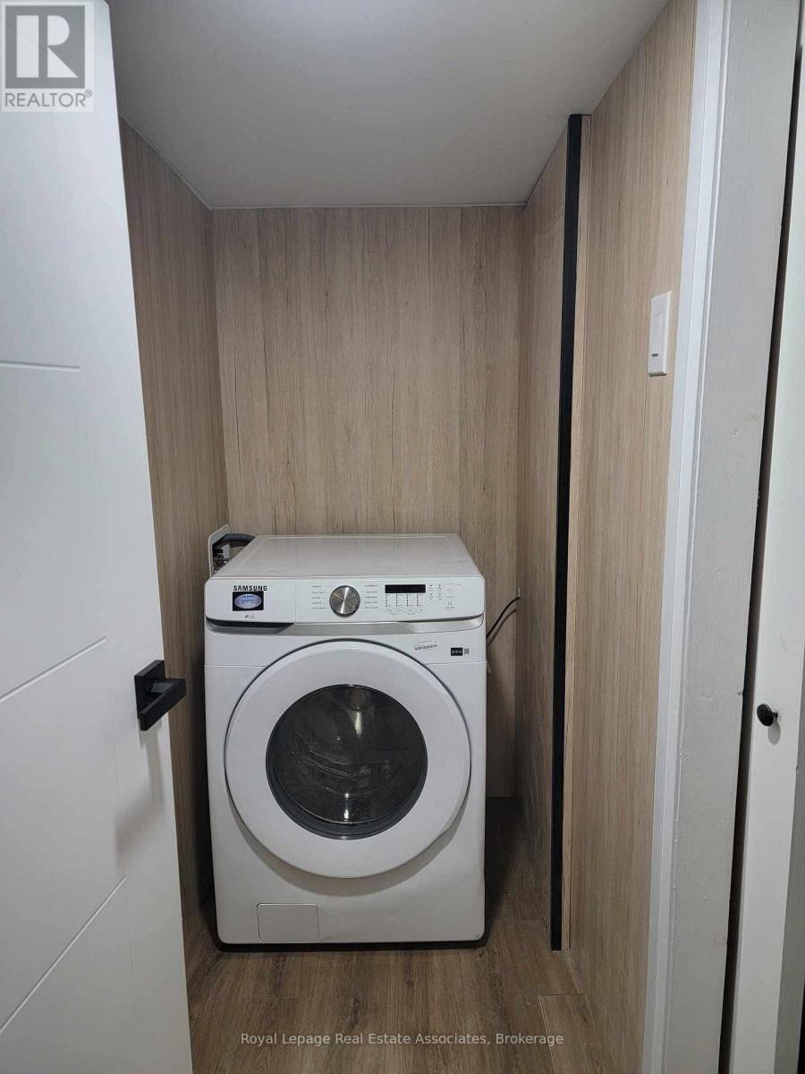 Basement - 86 Overlea Crescent, Kitchener, ON - Indoor Photo Showing Laundry Room