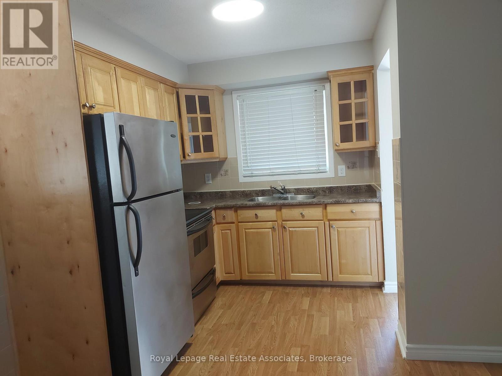 Main - 86 Overlea Crescent, Kitchener, ON - Indoor Photo Showing Kitchen With Double Sink