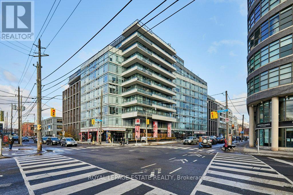 525 - 1190 Dundas Street E, Toronto, ON - Outdoor