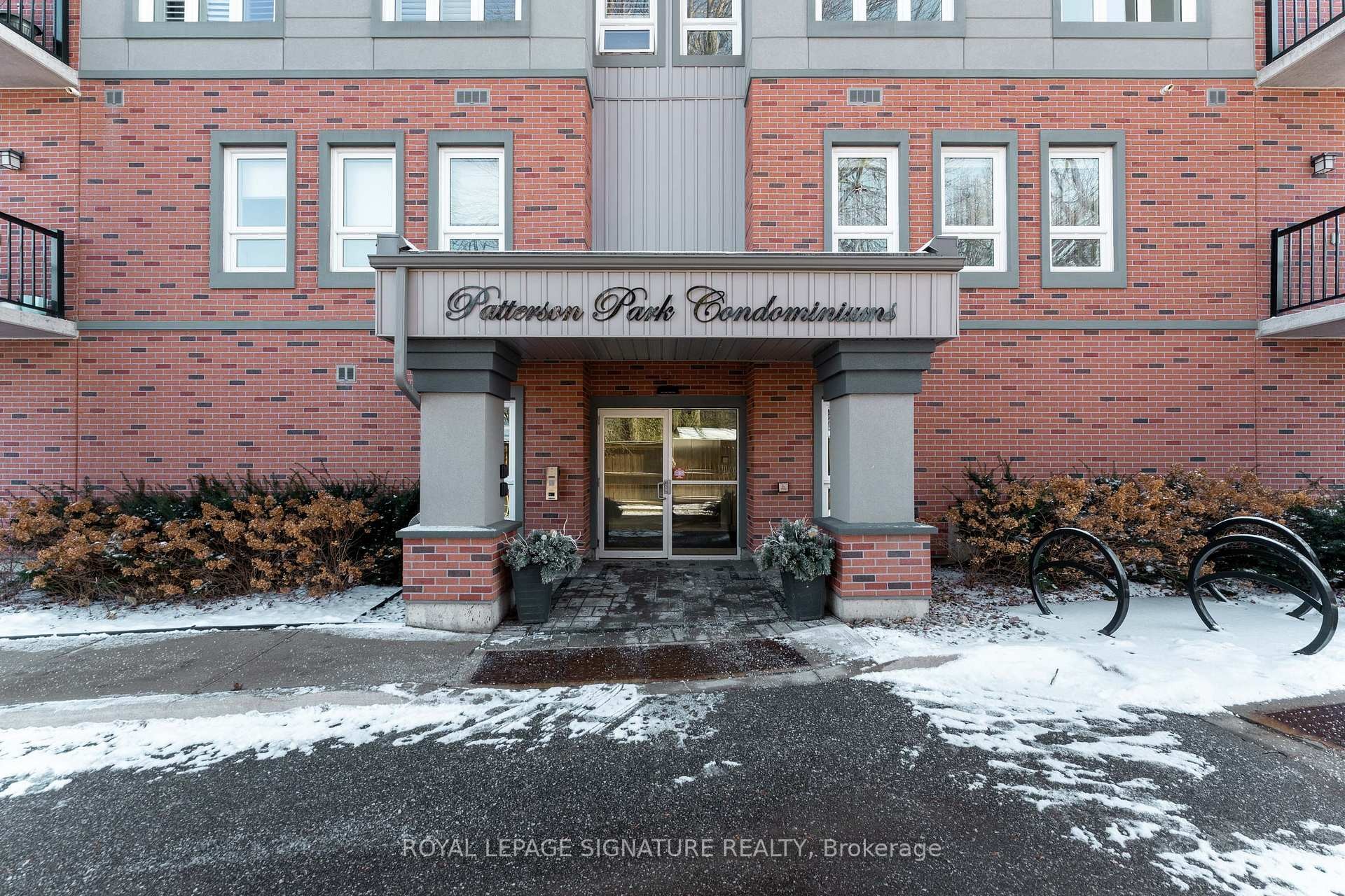 108-43 Dale Drive, New Tecumseth, ON - Outdoor With Balcony