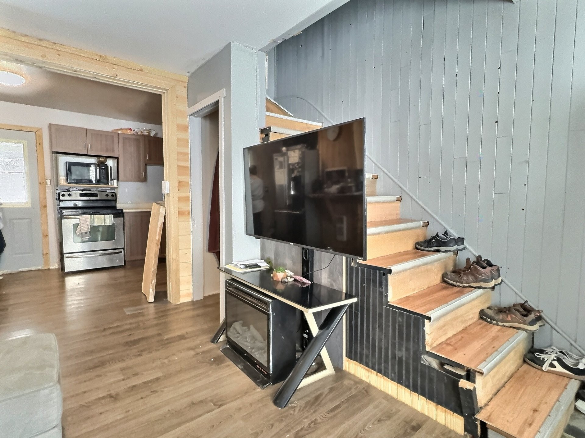 Living Room - 145 Rue Paul-E.-Benoît, Témiscaming, QC - Indoor Photo Showing Kitchen