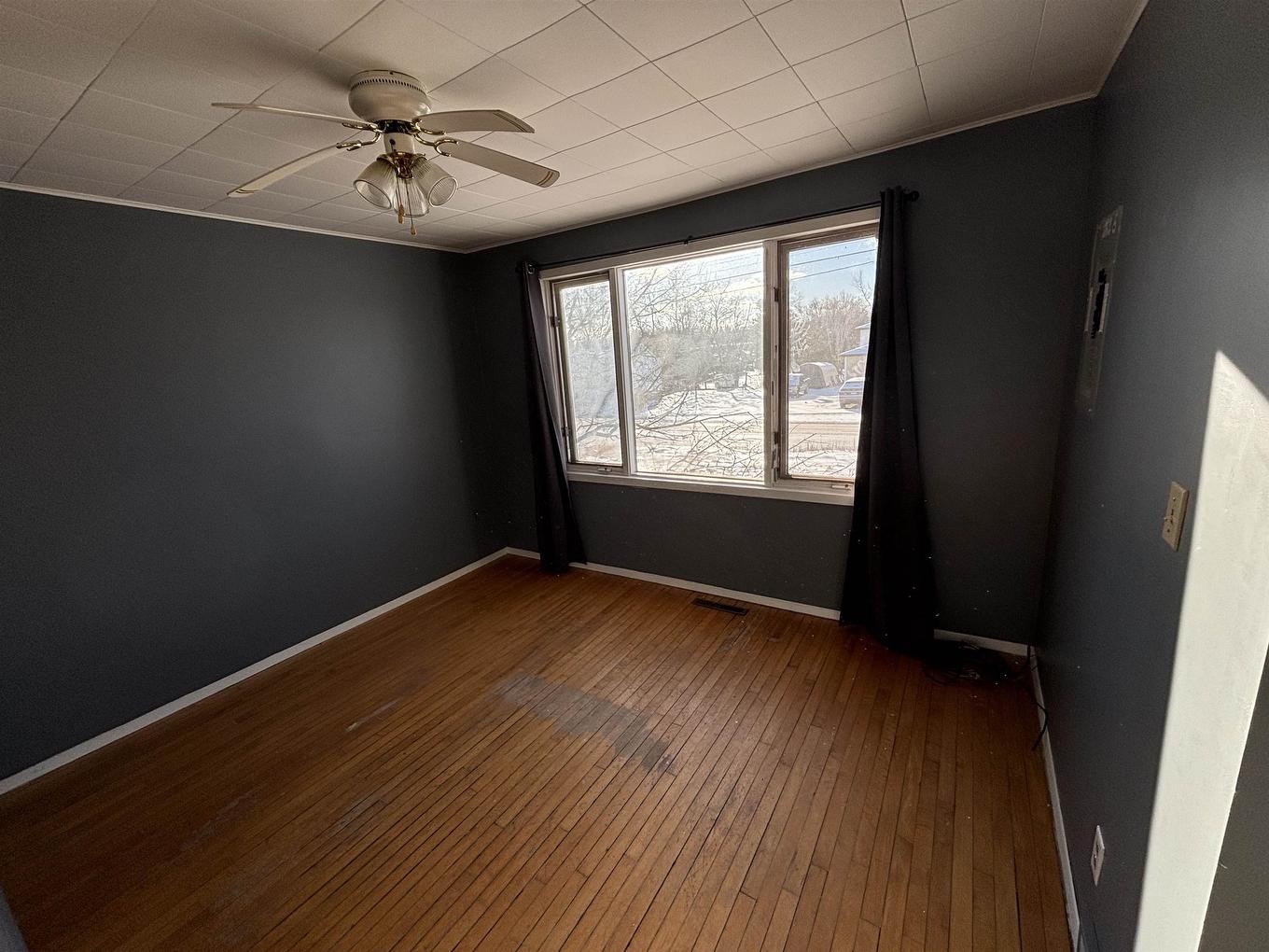 112 Mercury Ave. E, Atikokan, ON - Indoor Photo Showing Other Room