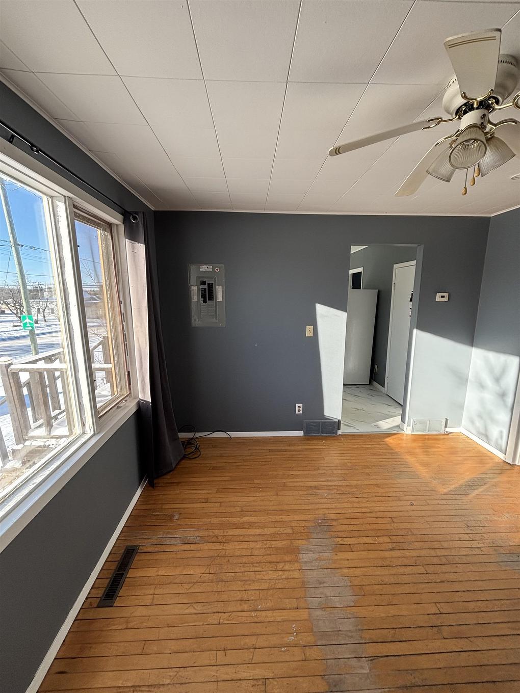 112 Mercury Ave. E, Atikokan, ON - Indoor Photo Showing Other Room