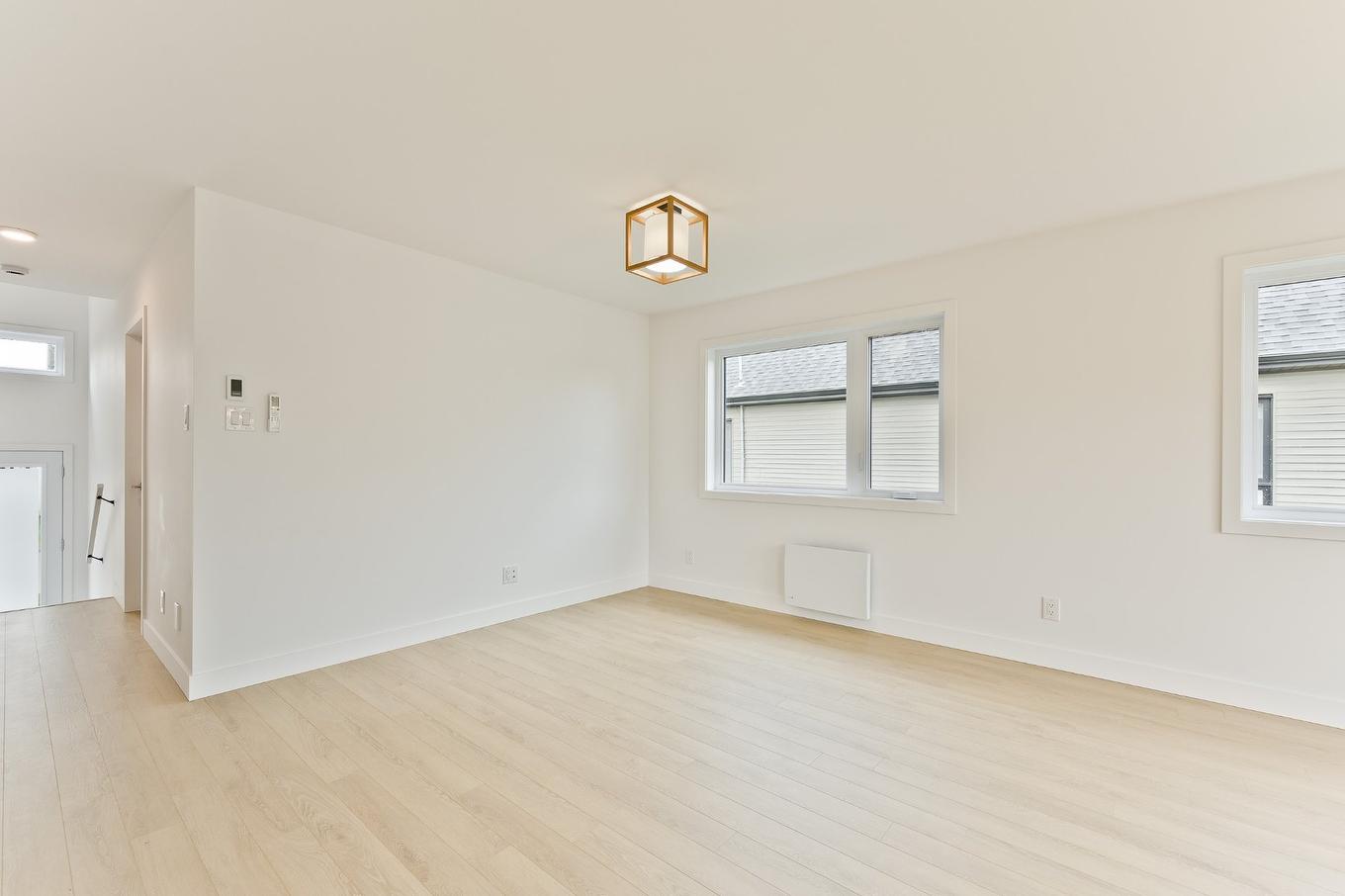 Salon - 3809 Rue Émile-Chartier, Sherbrooke (Les Nations), QC - Indoor Photo Showing Other Room