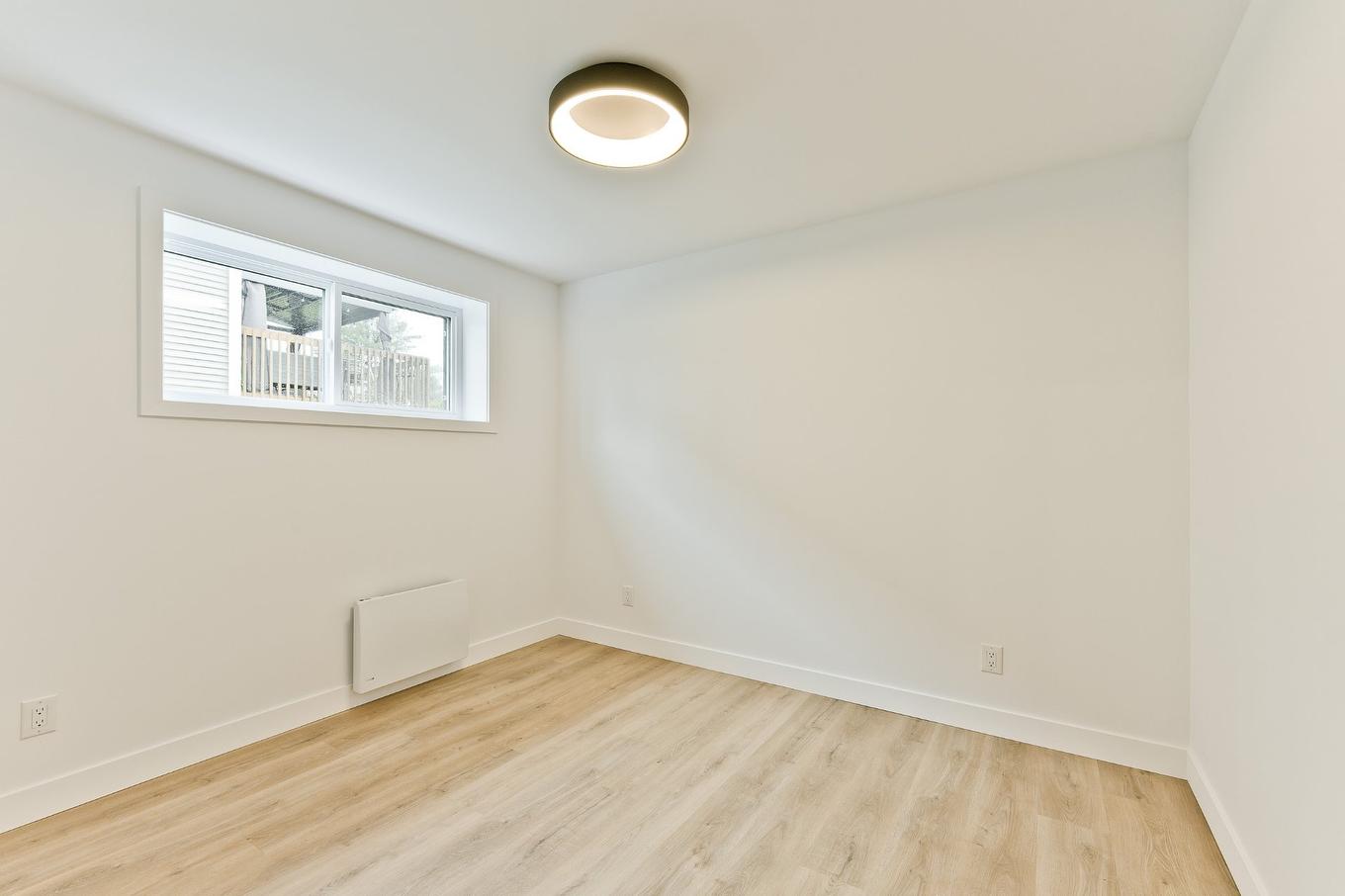 Chambre à coucher - 3809 Rue Émile-Chartier, Sherbrooke (Les Nations), QC - Indoor Photo Showing Other Room