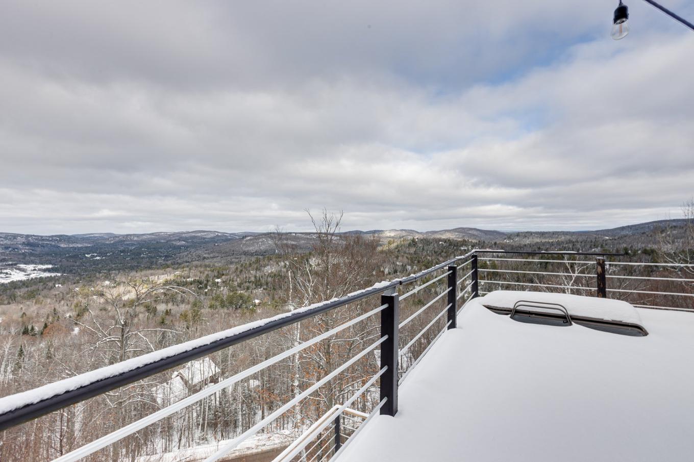 Patio - 955 Rue Des Cimes, Sainte-Adèle, QC - Outdoor With View