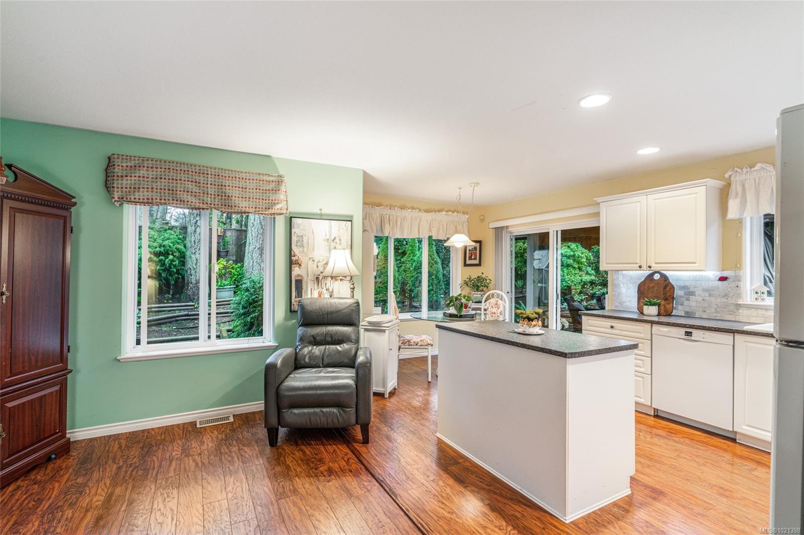 83 Bridgewater Lane, Parksville, BC