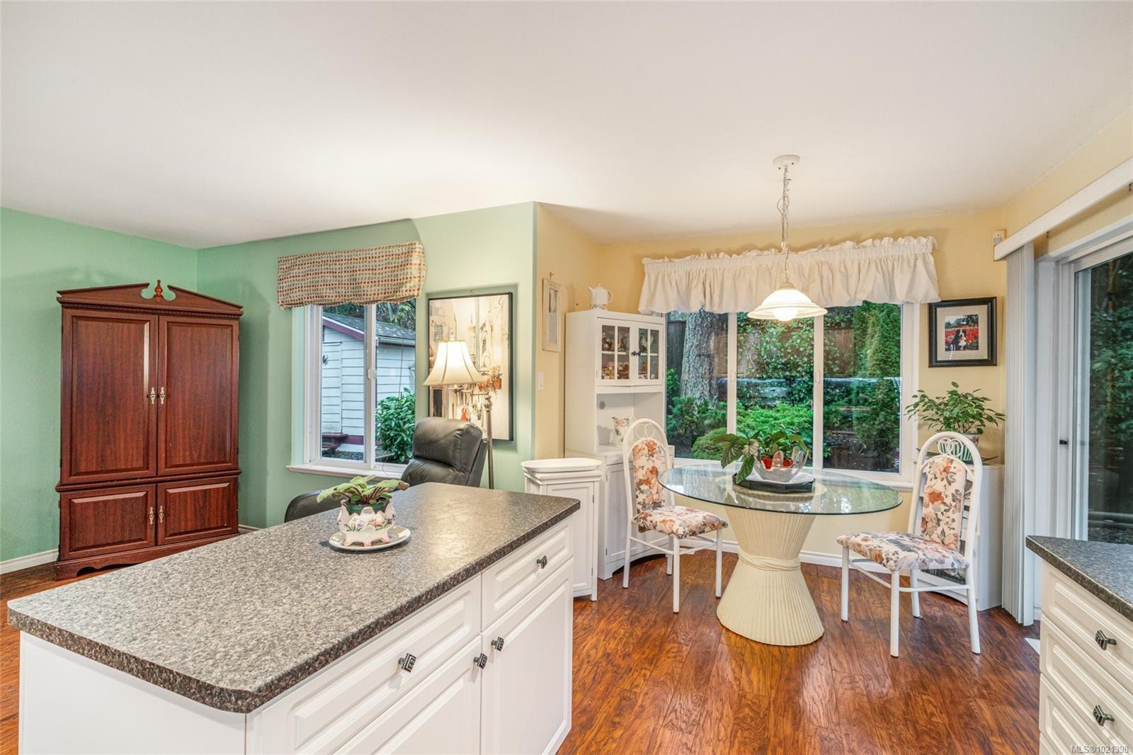 83 Bridgewater Lane, Parksville, BC