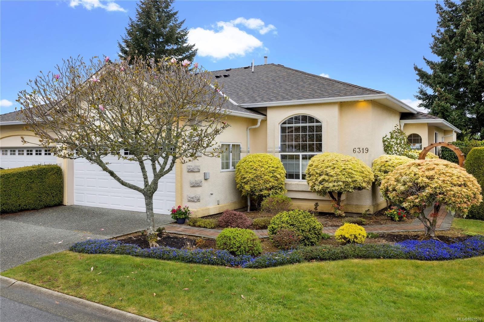 6319 Redonda Pl, Nanaimo, BC