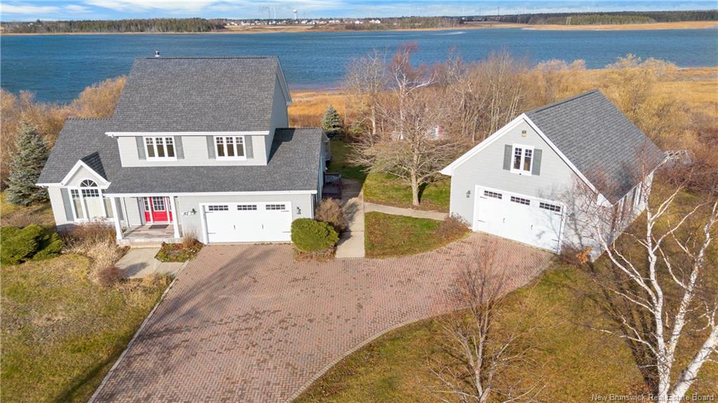 81 Route 305, Haut-Lamèque, NB