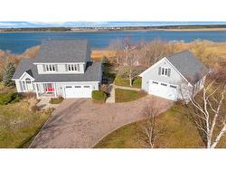 81 Route 305 Haut-Lamèque, NB E8T 3M1