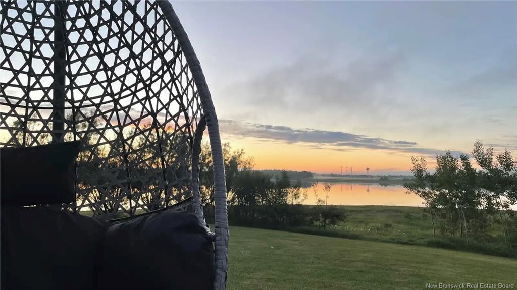 81 Route 305, Haut-Lamèque, NB